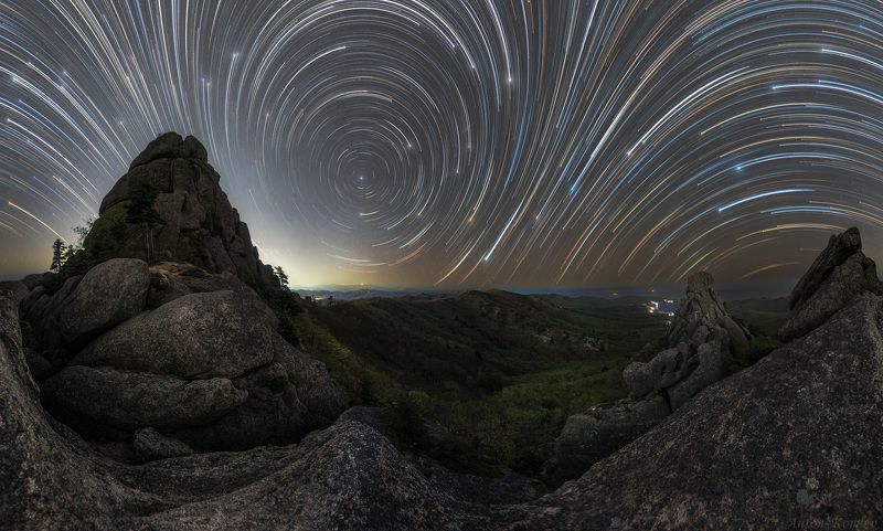 звездные треки, ночь, приморье, звезды Звёздный круговорот 360 фото превью