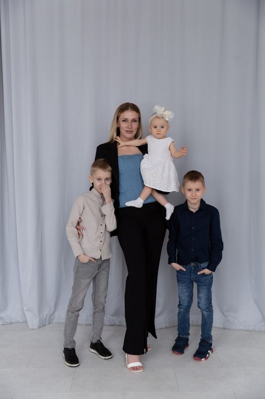 К фото превью