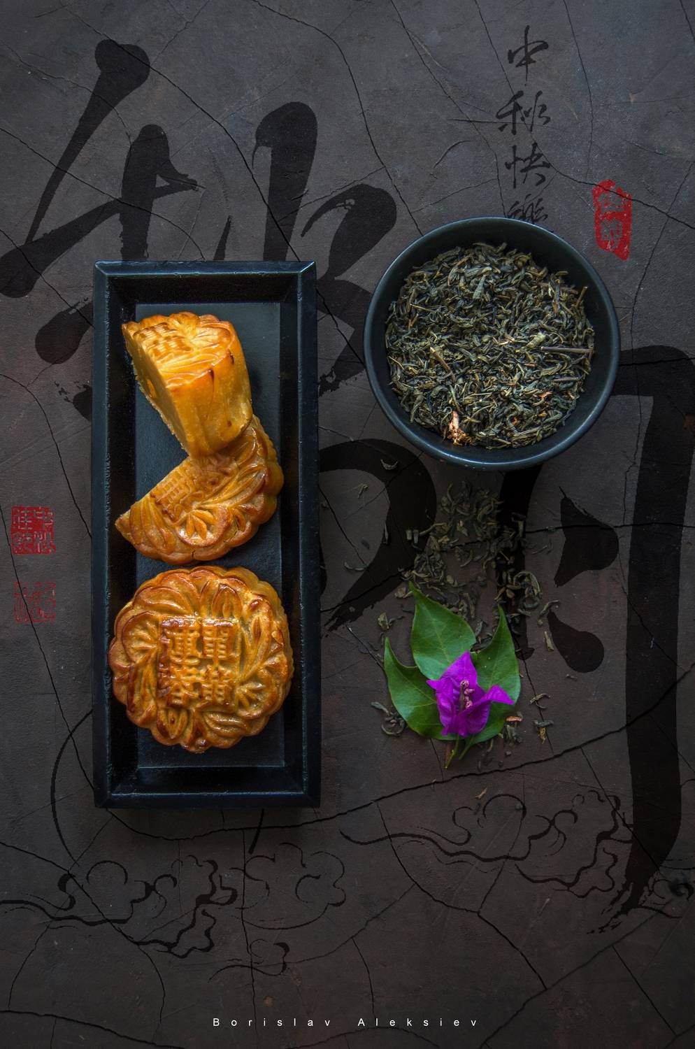 chinese food,mooncake,food,interior,light,dark,, Алексиев Борислав