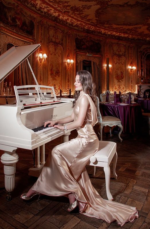 портрет, рояль Рамина фото превью