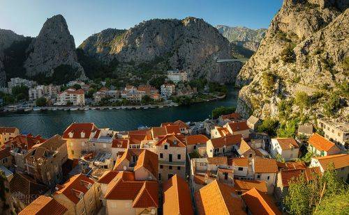 Cityscape of Omis / Croatia