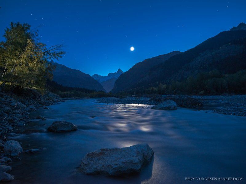 ЛУНА НАД ТЕБЕРДОЙ фото превью
