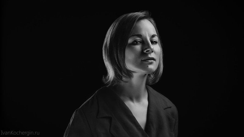 портрет, девушка, студия, низкий ключ, Аня фото превью