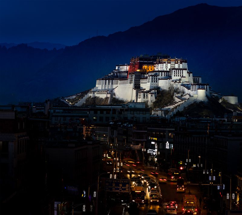 тибет, лхаса, потала, дзонг, крепость Ночная Потала фото превью