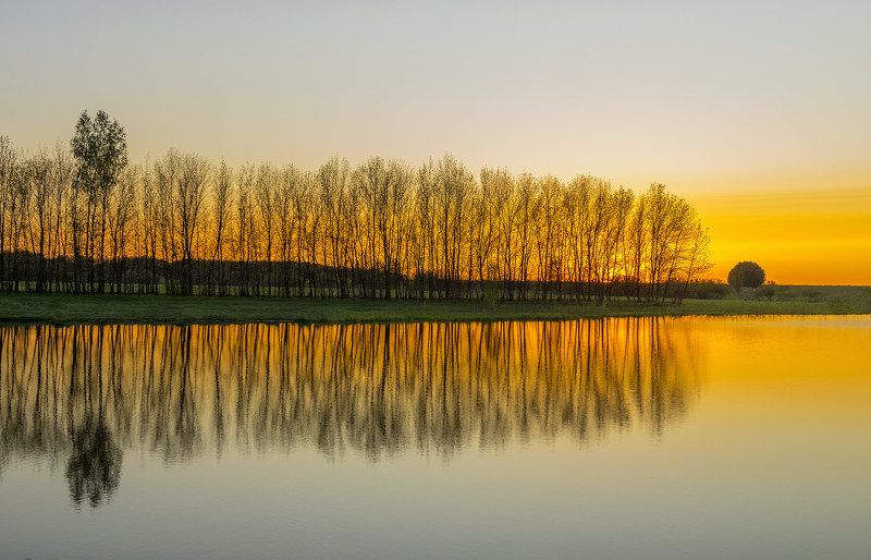 весна май озеро закат Правофланговый... фото превью