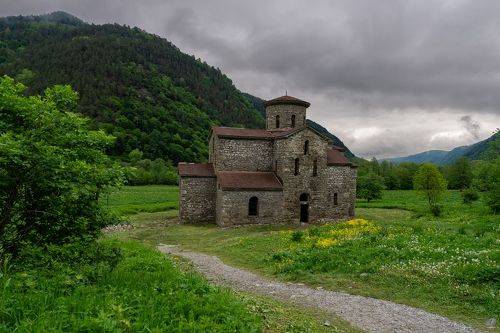 Средний Зеленчукский храм