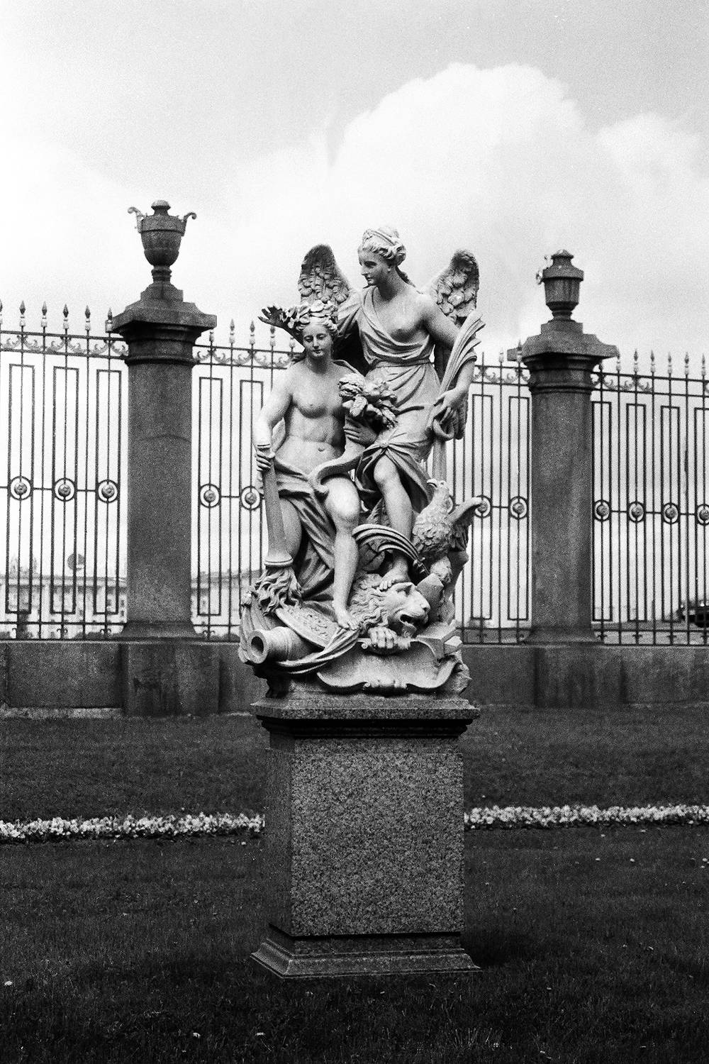 спб, скульптура, апатиты, чб, летний сад, Николай Смоляк