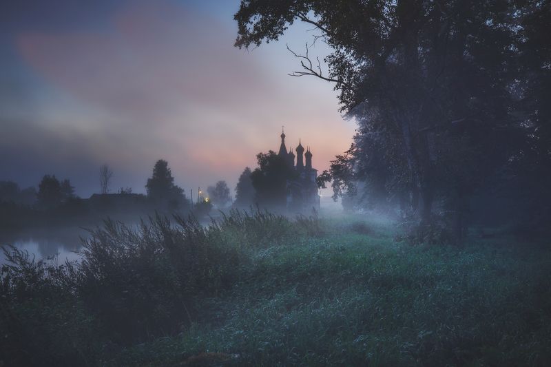ночь, туман, деревня, храм Летняя ночь фото превью