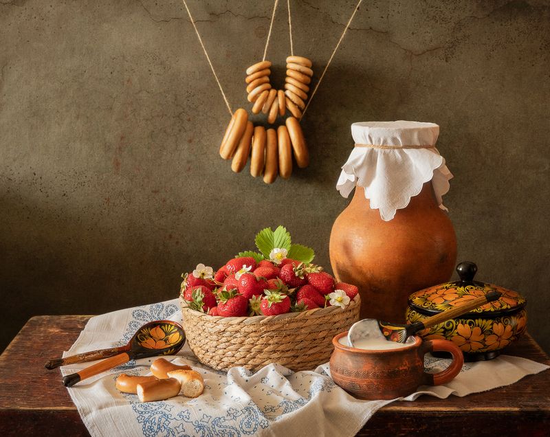 Клубника со сливками. фото превью