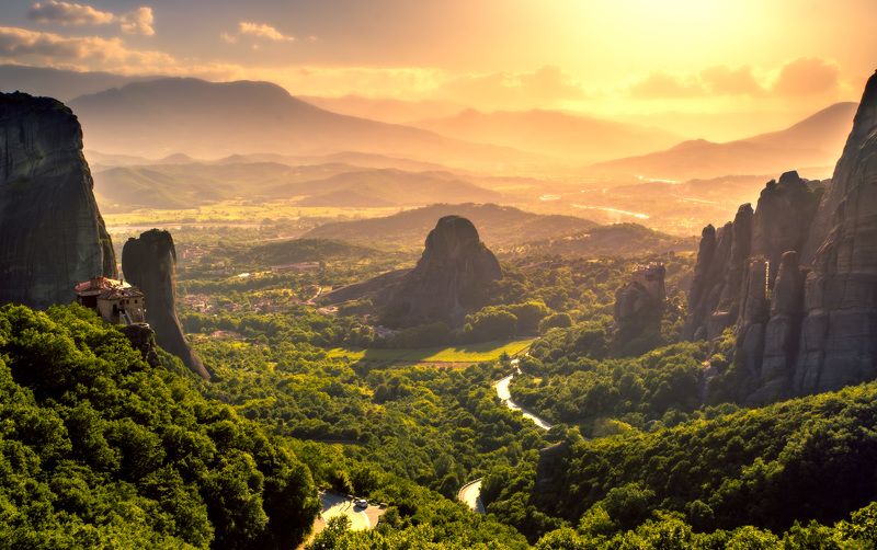 Африканская пыль в греческих Метеорах. фото превью