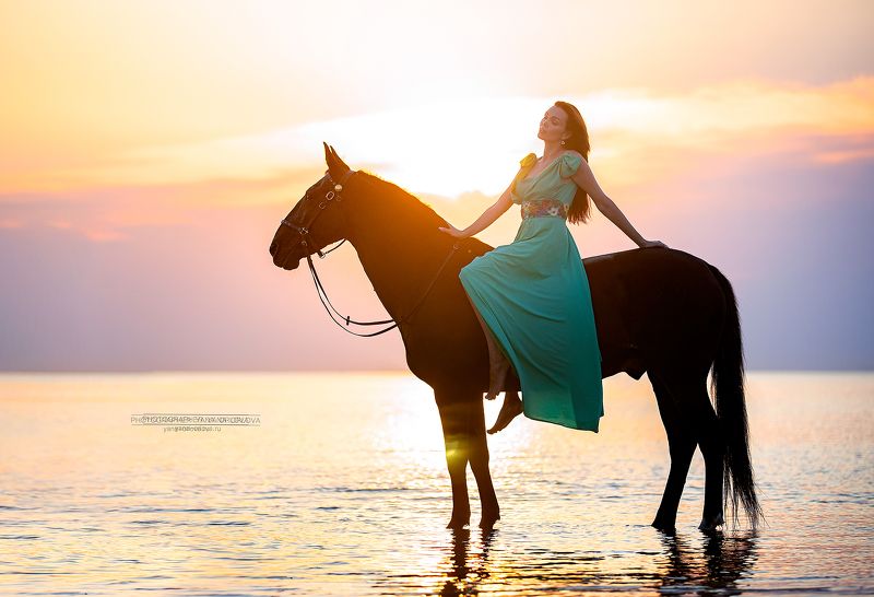 horse, horses, лошадь, конь, конныйфотограф, кэнон, конный фотограф Яна Орлова, canon, 7020028, лошади, фотографияслошадью, фотосессияслошадью, фотосессиислошадьми, коннаяфотография, pferd, horsephotographer, женский портрет, девушка   фото превью