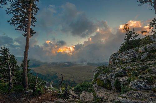 Закат на плато