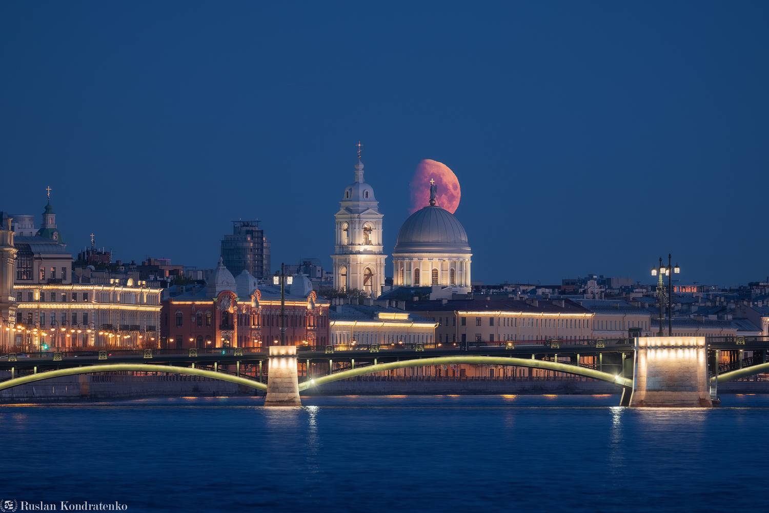 санкт-петербург, луна, восход луны, прострел, церковь, екатерининская церковь, биржевой мост, Кондратенко Руслан