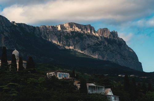 Вид на Величественную Ай-Петри.