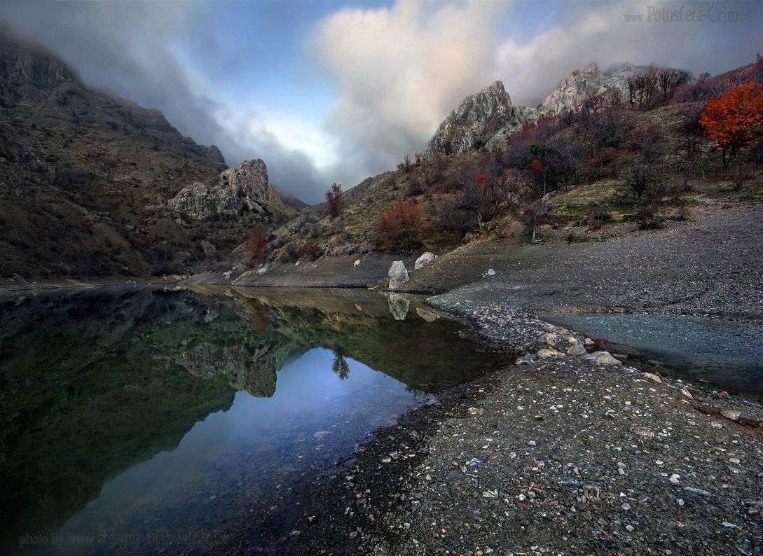 	Алушта,	вечер,	горы, Крым,	озеро,	осень, скалы,	сумерки, Зеленогорье, Melnik-oy Serg-N-