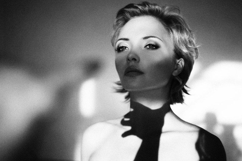 shadow, blonde, psycho, hand Psycho фото превью