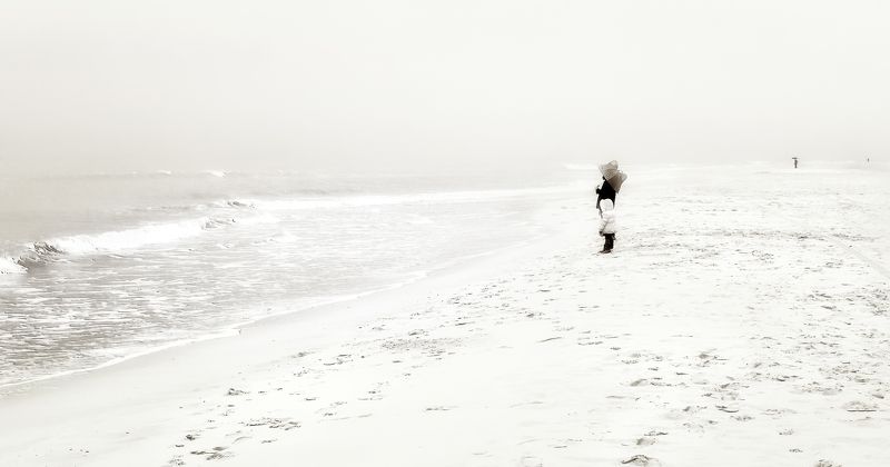 Голландия,море,чб,люди холодное безмолвие.. фото превью