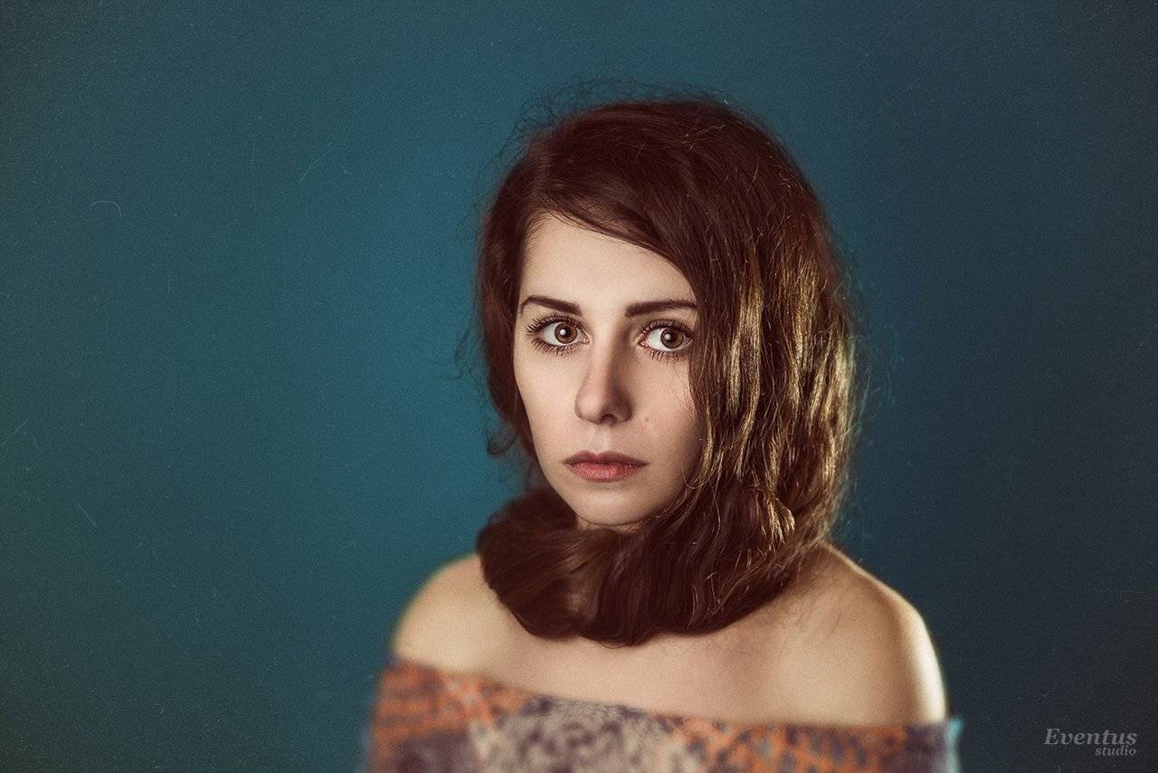 Yuliya. Автор: Здрок Виталий , Здрок Виталий