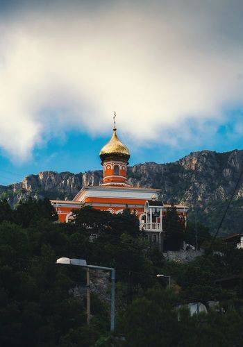 Церковь Покрова Пресвятой Богородицы.
