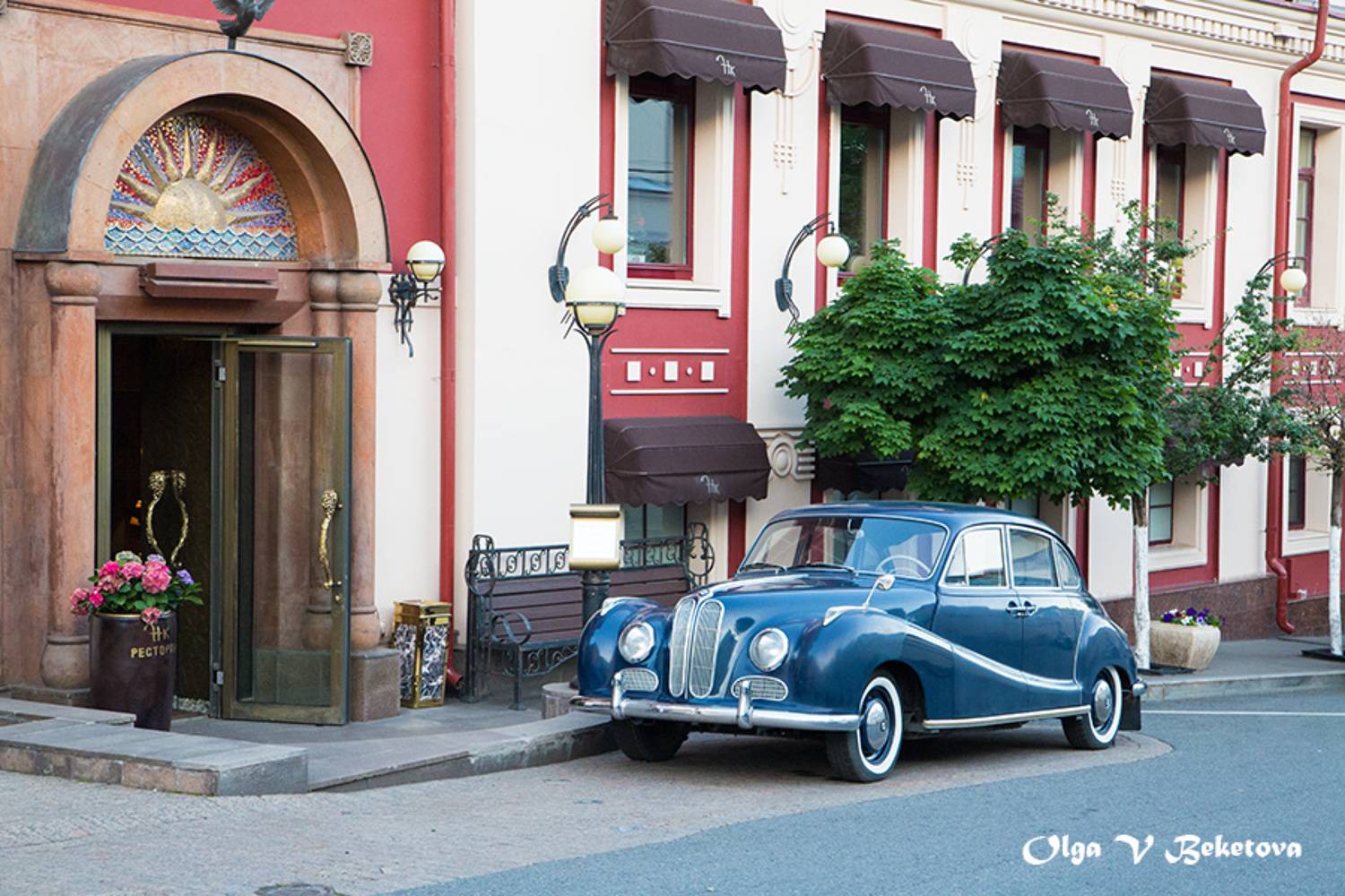 улочка, машина, домики, Бекетова Ольга