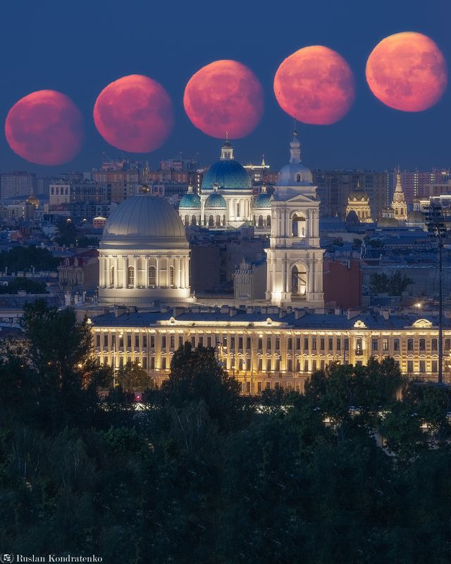 санкт-петербург, луна, прострел, екатерининская церковь, троицкий собор, секвенция Секвенция Восхода Луны за Троицким собором и Екатерининской церковью фото превью