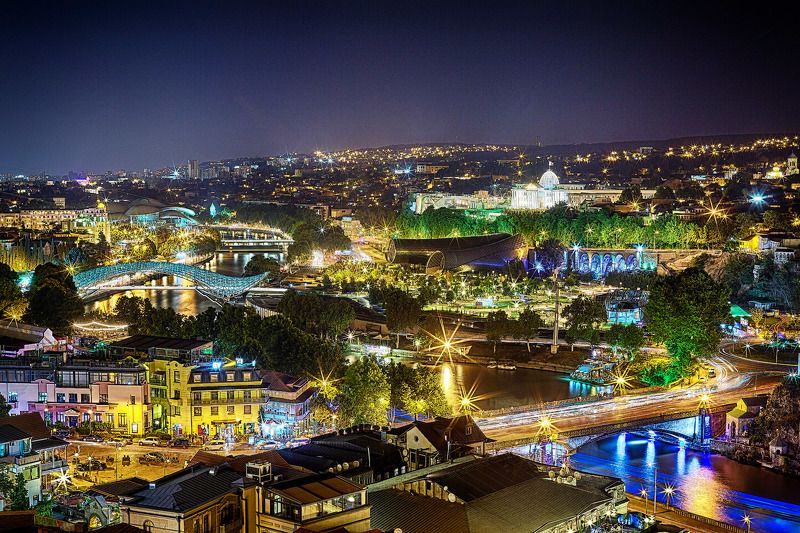 город. огни города. ночной город. тбилиси  фото превью