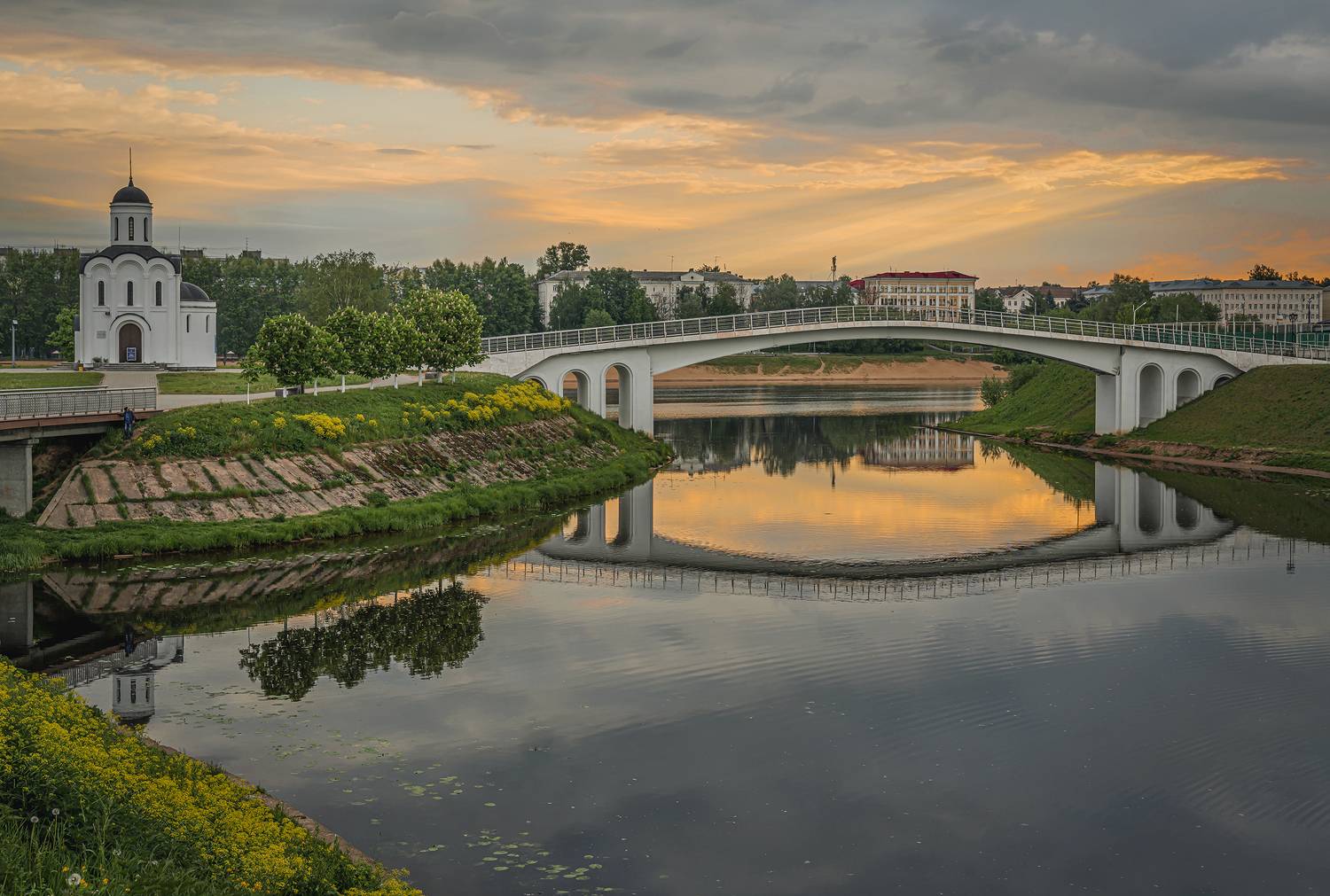 горбатый мост, Вячеслав Бирюков