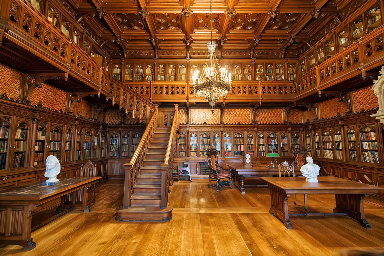 , Лариса Дука