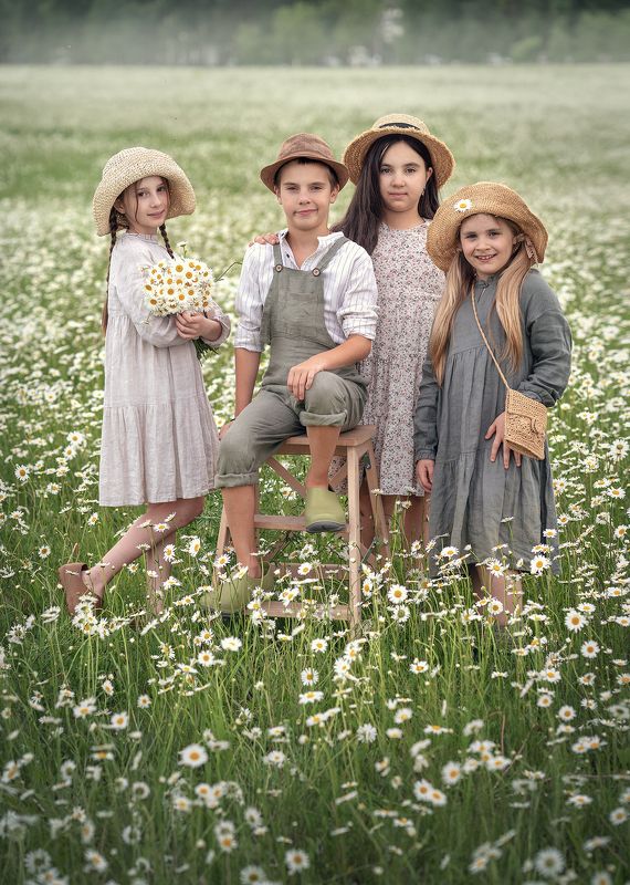 В ромашках фото превью