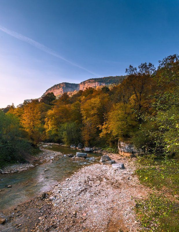 Осень, Курджипс и хребет Гуама фото превью