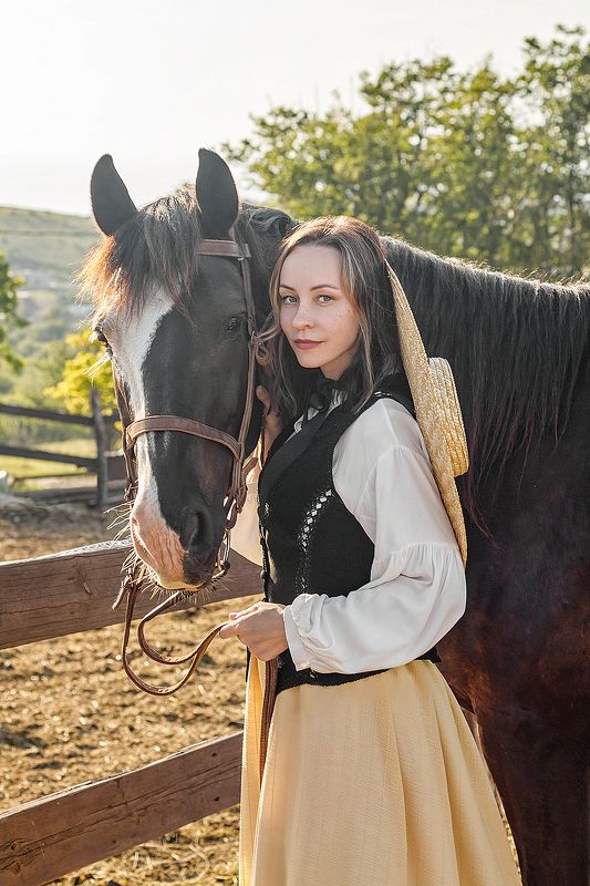 фотосессии в Анапе, фотосессия с лошадью, ретро стиль, ранчо, женский портрет Мечты об Андалузии фото превью