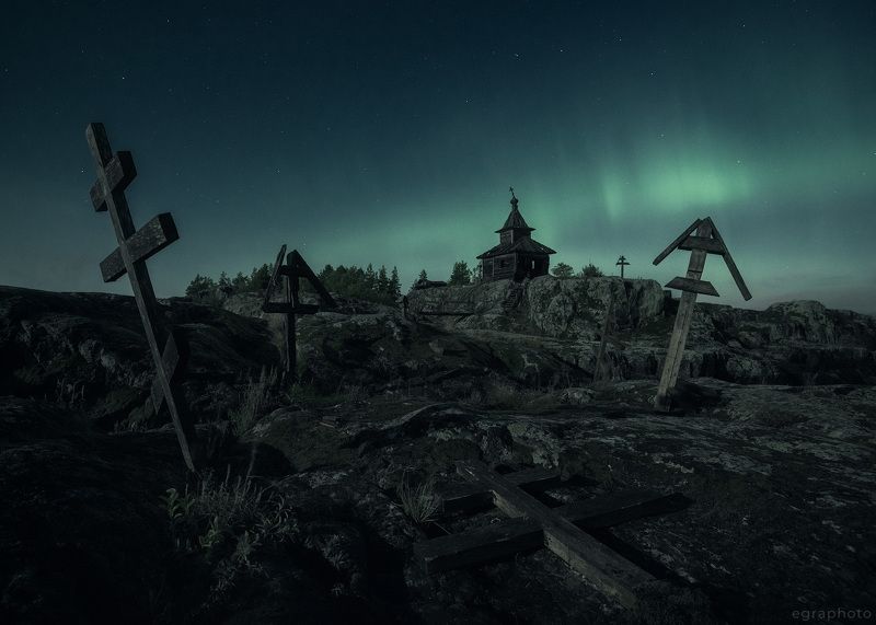 есусарет, ладога, ладожское озеро, карелия, россия Есусарет. В северном сиянии. фото превью