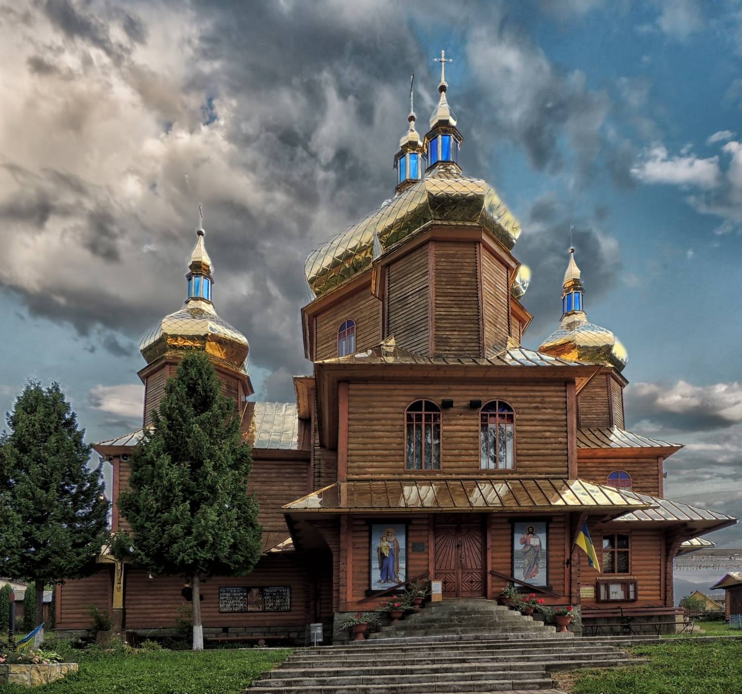 , Савоцкий Роман