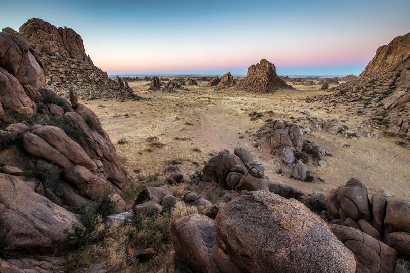 Их Газрын Чулуу, Монголия Их Газрын Чулуу фото превью