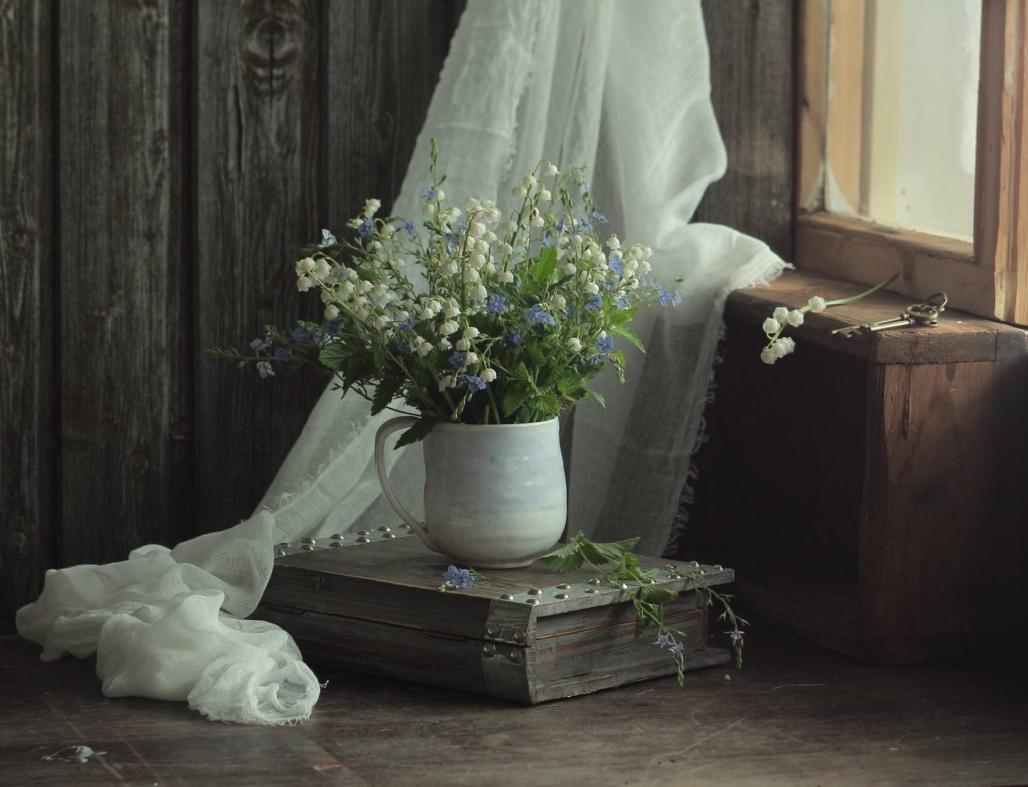 , Людмила Хрусталева*