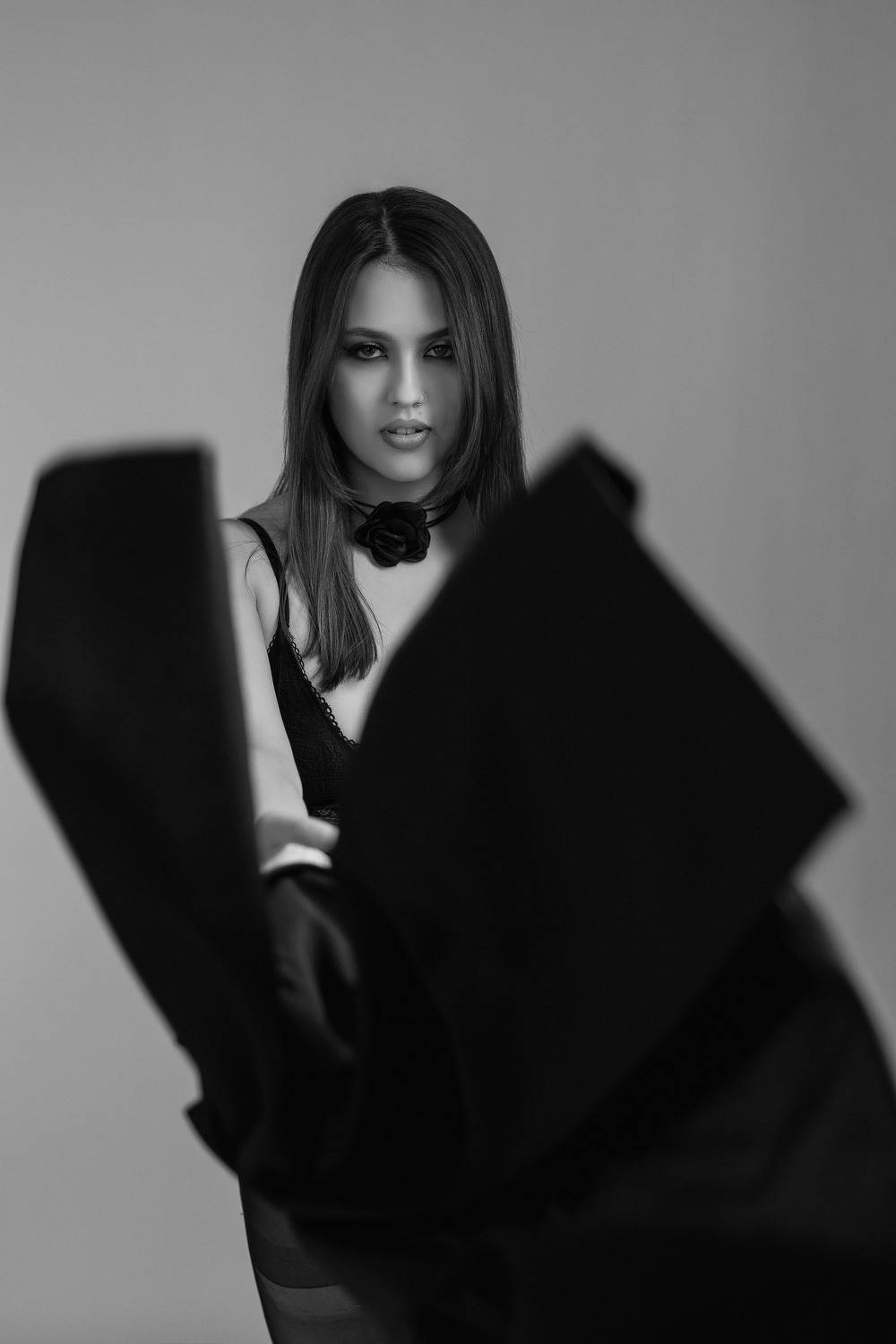 девушка, модель, портрет, фотосессия, студия, гламур, girl, model, young, portrait, творческий портрет, женский портрет, woman, young woman, glamour, постановка, постановочная фотография, fashion, чб, чёрно-белое фото, bw, blackandwhite, fine art, sexy, Васильев Владимир