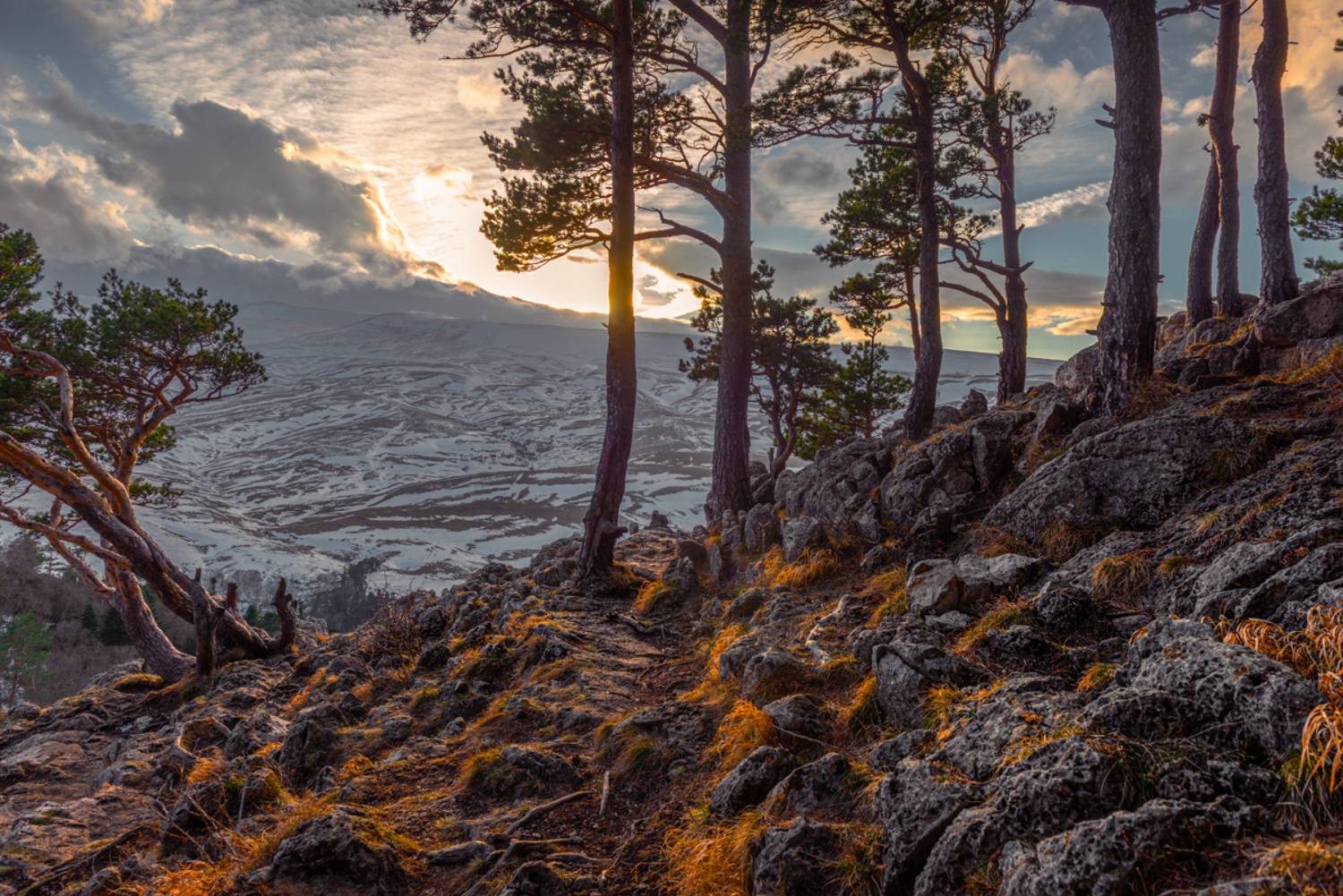 горы плато закат лес, Anatoly