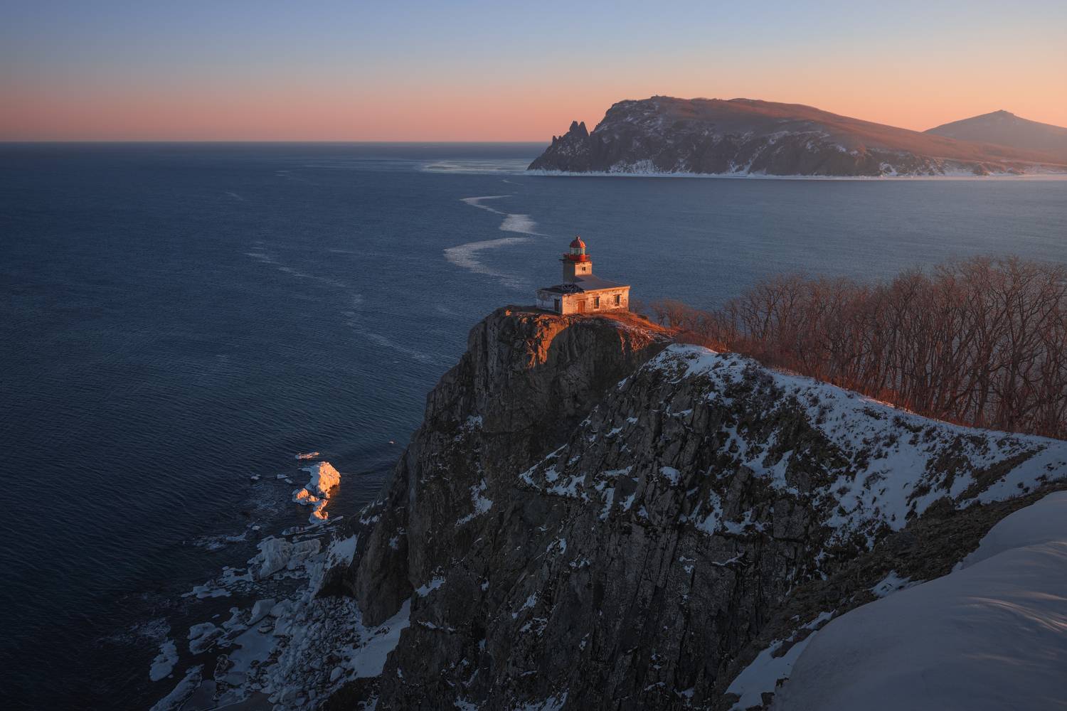 пейзаж, приморье, маяк балюзек, закат, море, горы, зима, Андрей