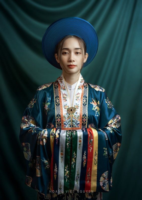 portrait, mood portrait, face, mood, asian, vietnamese, vietnam, face, beauty, costume, traditional, dress * * * фото превью