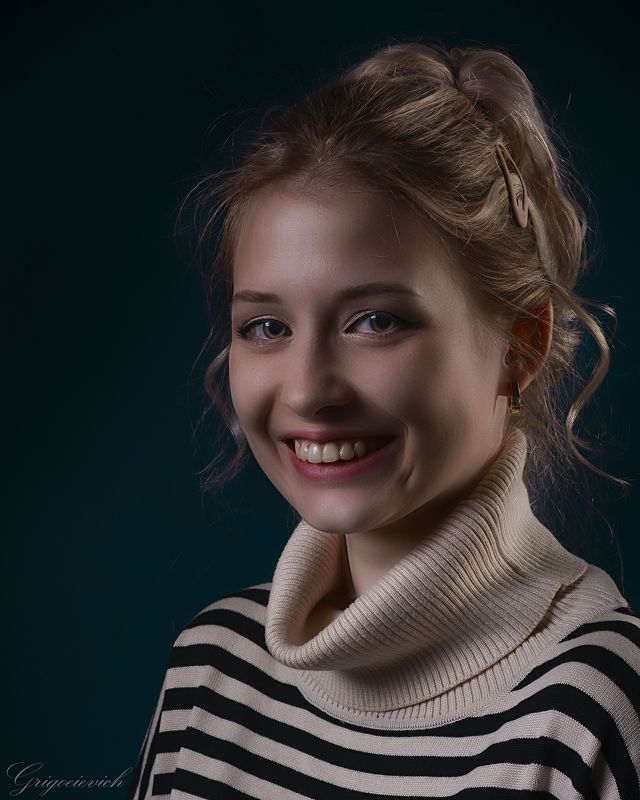 девушка. портрет. красота. глаза. Елена фото превью