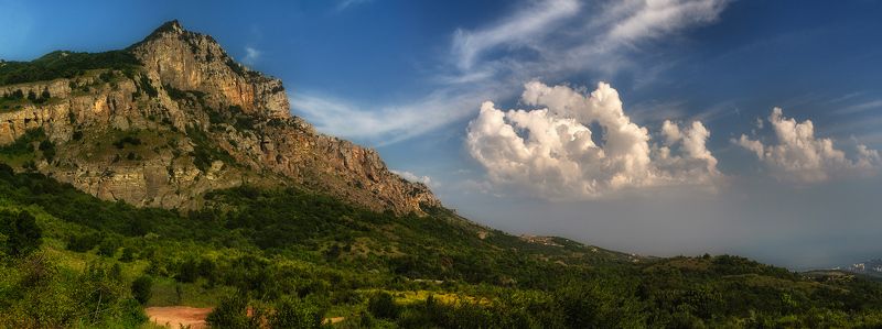 Вечер в горах фото превью