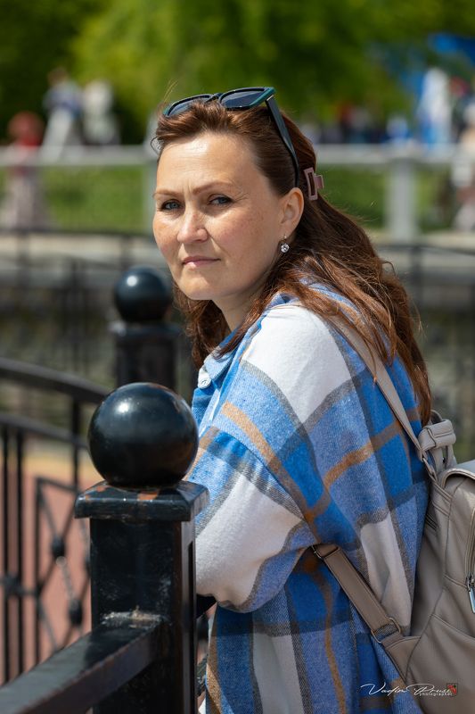 Взгляд. фото превью