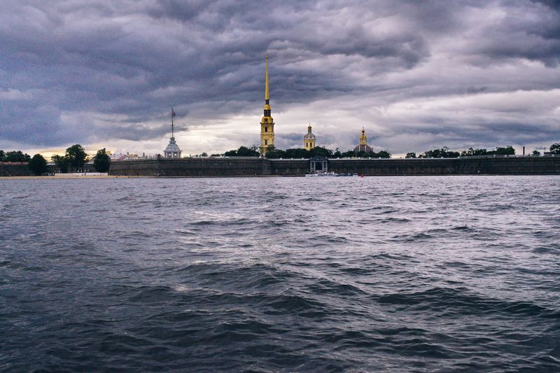 Тревожное Питерское фото превью