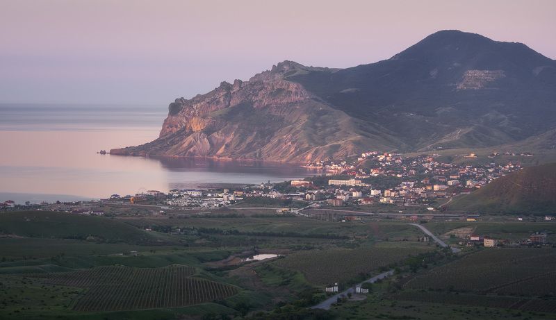 карадаг, рассвет, крым, степь, коктебель Коктебель и Карадаг фото превью