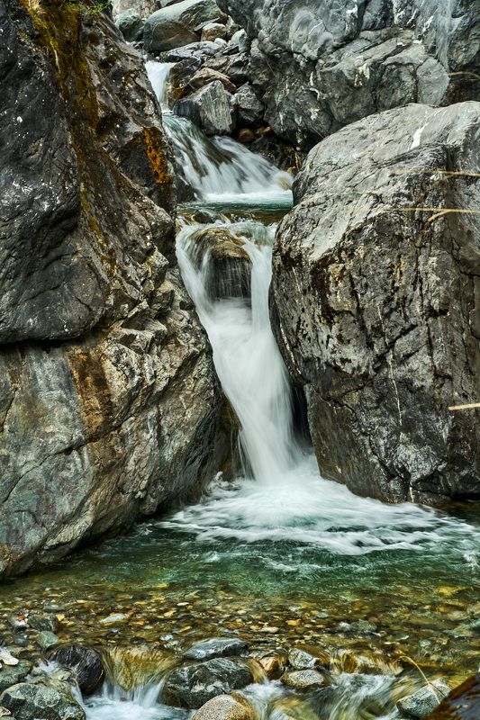 Водопад фото превью