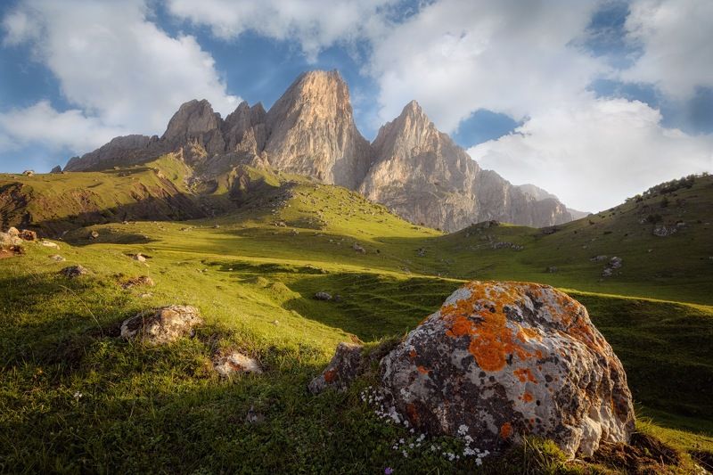 цей-лоам, ингушетия, гора, утро, утро в горах Священная гора Цей-Лоам (Ингушетия) фото превью