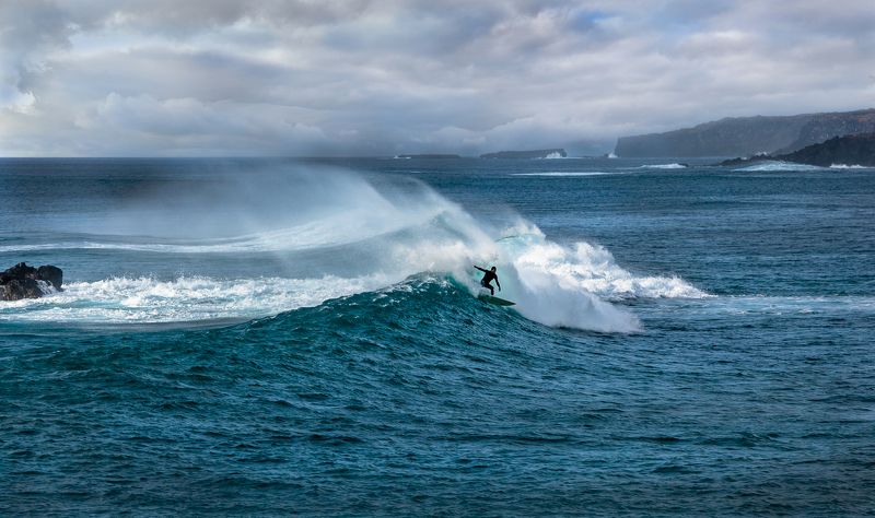 серфинг, волны, океан, Остров Пасхи На гребне волны фото превью