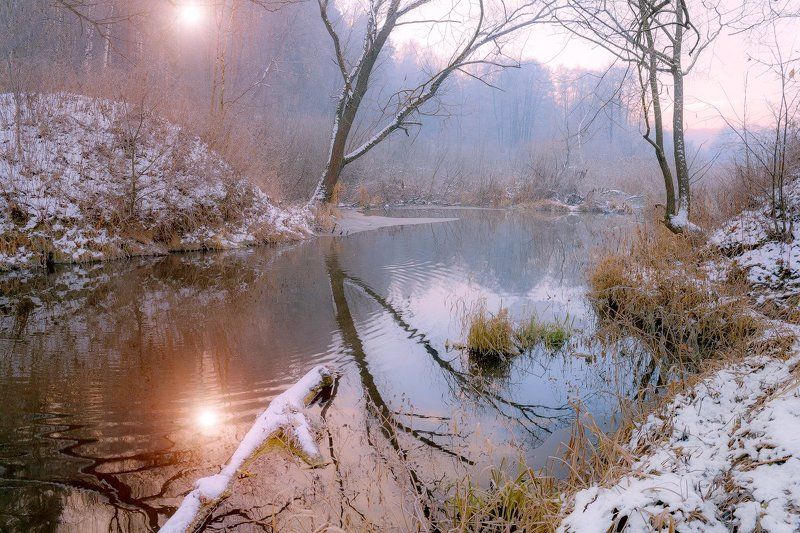 Зима, Река, Солнце Купание красного солнца в холодной реке фото превью