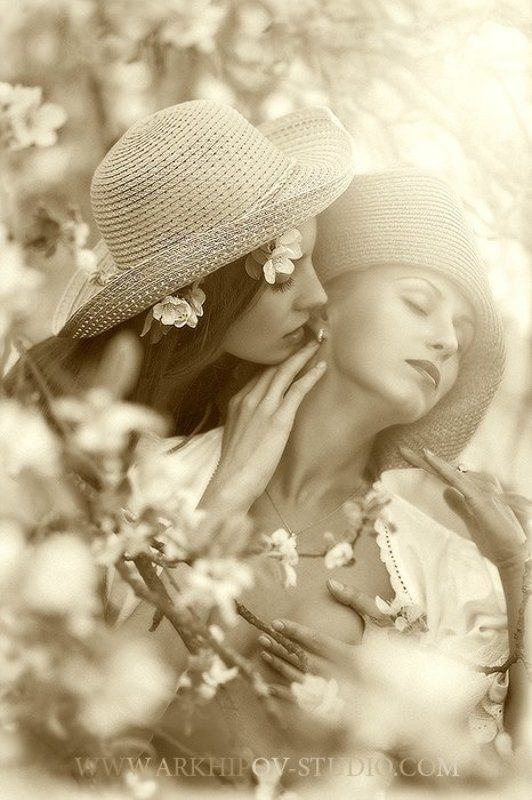 Цветущий сад фото превью