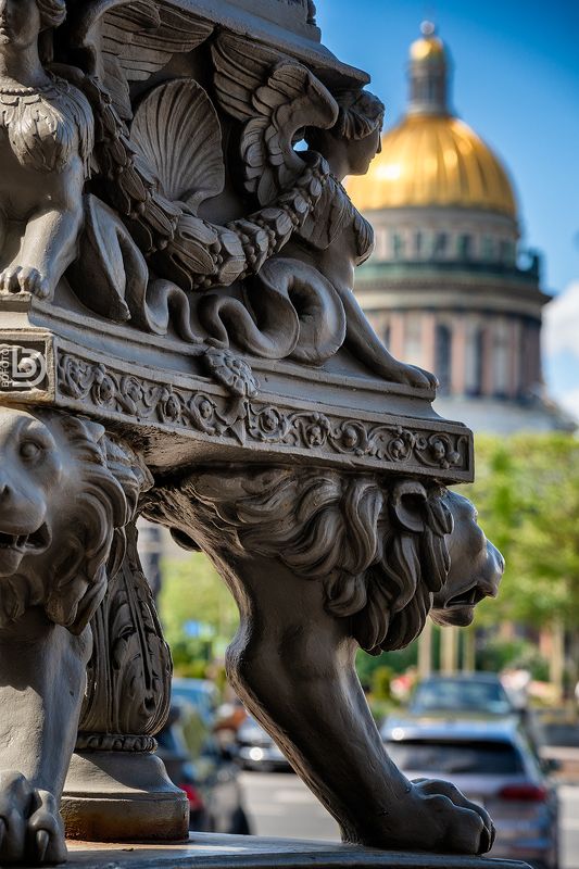 Фонарный столб у Мариинского дворца на Исаакиевской пл фото превью